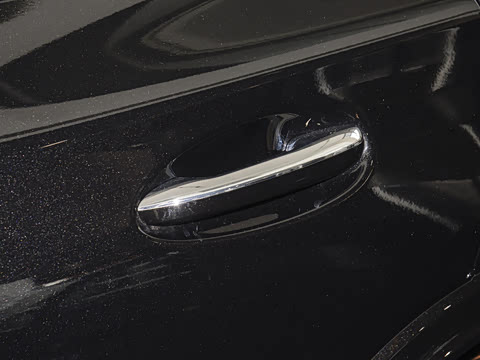 2025�� GLC 300 4MATIC ����SUV