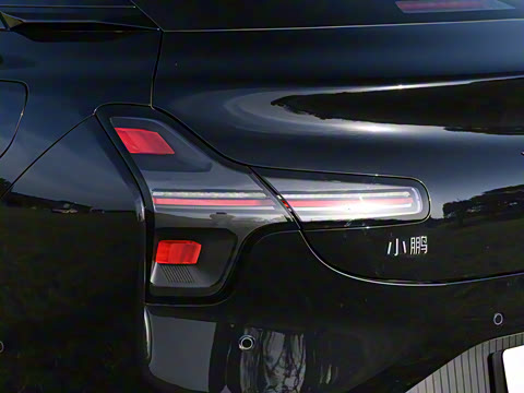 2025�� 600 �������� Max