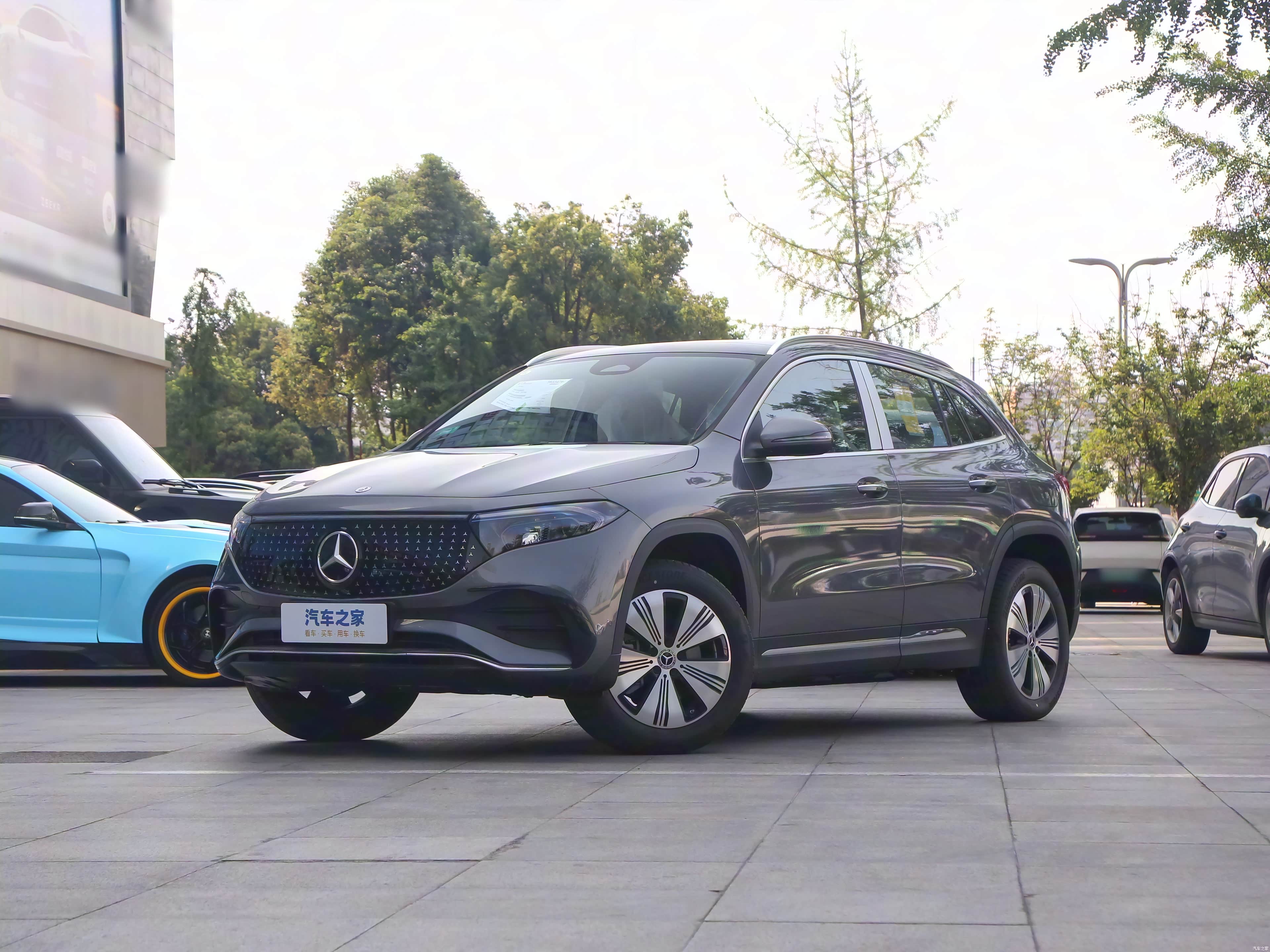 奔驰EQA欢迎到店垂询 售价32.2万元起