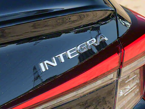 2025�� 240TURBO CVT�Ƽ���