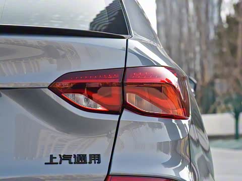 2019�� Redline 320T ˫���ˬ��� ��VI