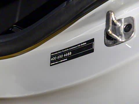 2025�� CLE 300 4MATIC �����ͽ��ܳ�