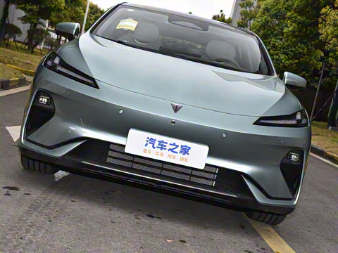 2025�� 230UltraǬ���Ǽ�ADS SE���̰�