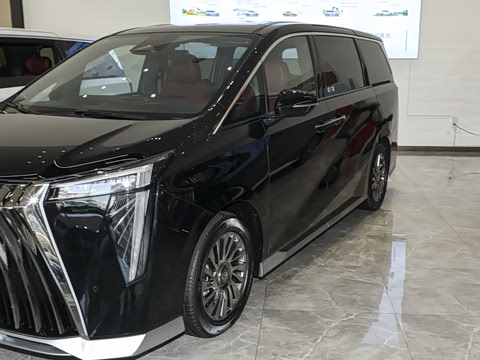 2023�� ��ʦϵ�� 400T �콢��