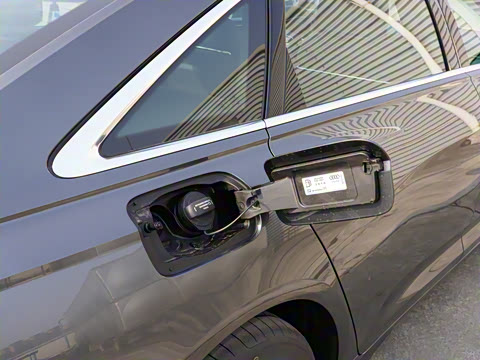 2025�� 45 TFSI quattro ��ѡ������