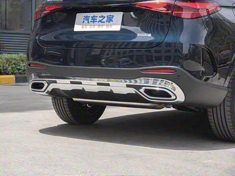 2025�� �Ŀ� GLC 260 L 4MATIC ������