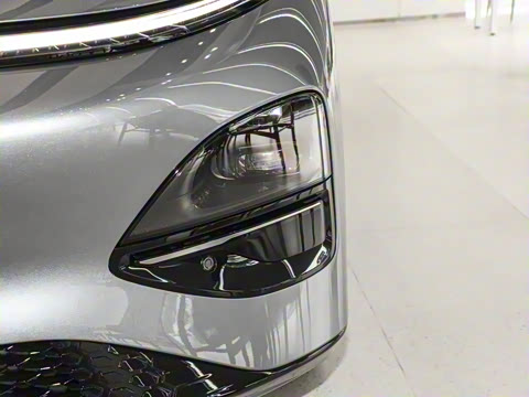 2025�� 725 �������� Max �콢��