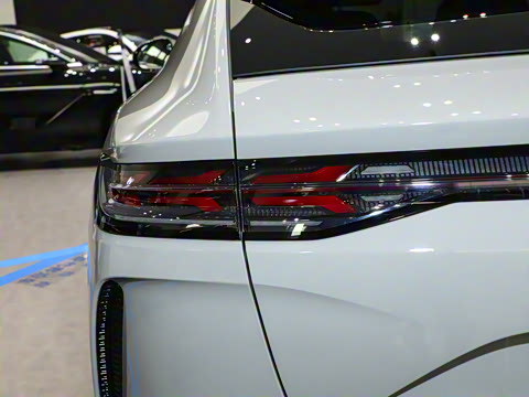 2024�� 550 �Ǽ�Pro��