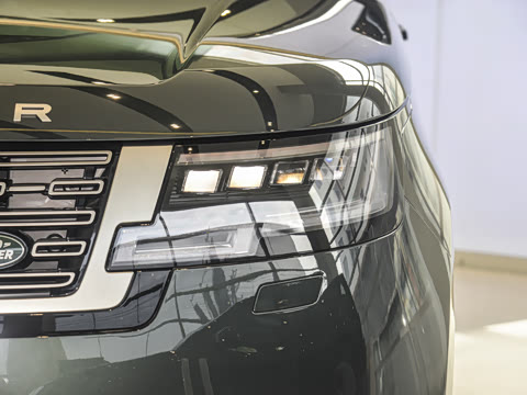 2025�� 3.0 L6 400PS ʢ���ӳ���