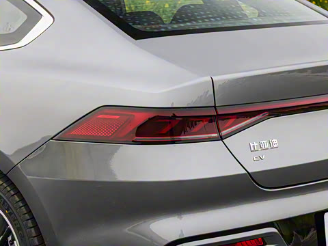 2025�� EV 510KM ���а�