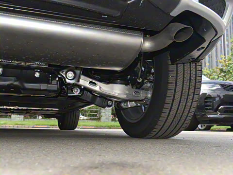 2022�� �Ŀ� P300e ���ʽ�綯��ϰ�