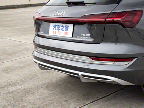 2021�� 50 quattro ������