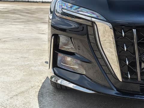 2025�� 2.0T ���а�