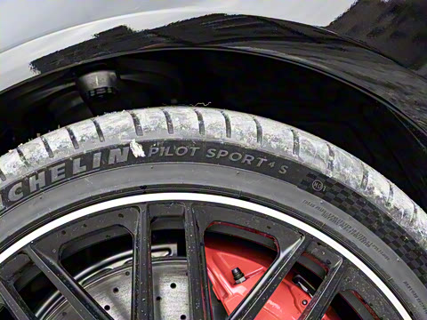 2025�� AMG S 63 L E Performance