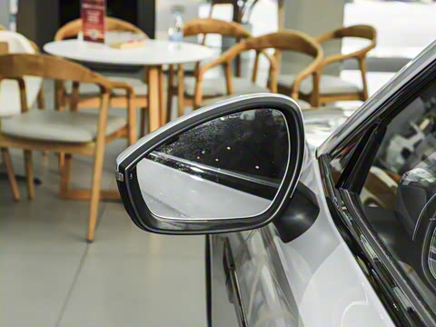 2025�� 2.0T DCT��