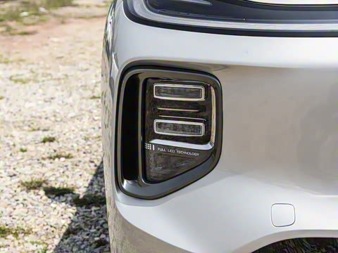 2025�� 215�콢��