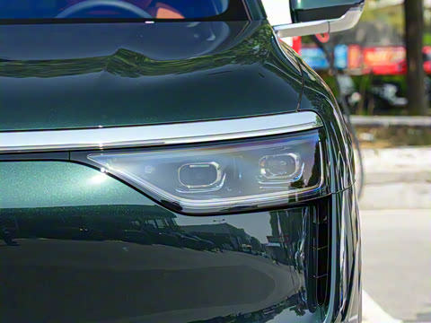 2025�� ���� Ultra�� 53.4kWh 6����