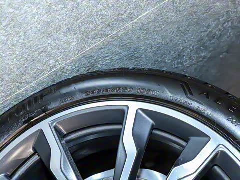 2023�� �Ŀ� xDrive30i ������ M��ҹ��װ