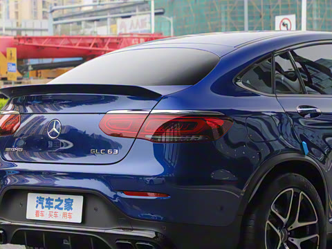 2020�� AMG GLC 63 4MATIC+  ����SUV