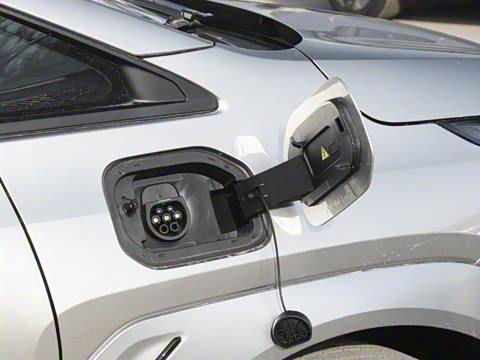 2025�� Plus 510 ������ 58.9kWh