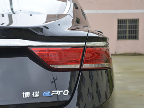 2022�� 1.5T PHEV ������