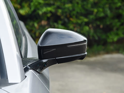 2025�� 630 PRO���а�