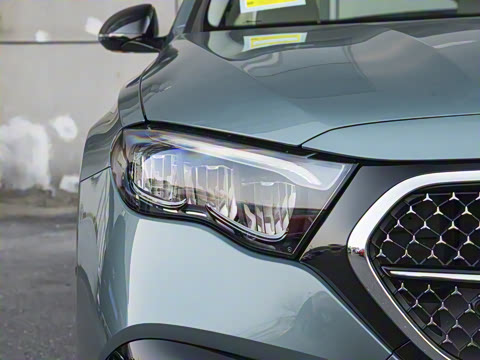 2025�� E 300 ʱ�����˶���