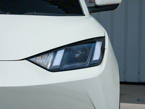 2025�� �Ǽݰ� 405km ���ڰ�