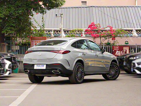 2025�� GLC 300 4MATIC ����SUV