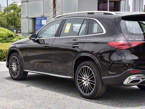 2025�� �Ŀ� GLC 300 L 4MATIC ������ 5��