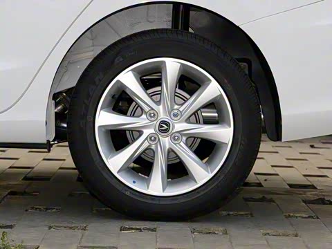 2018�� 1.4L �ֶ������ ��V