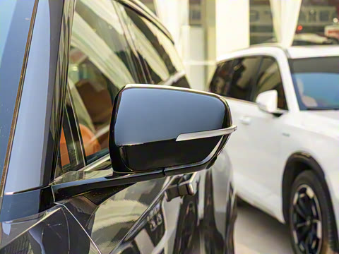 2025�� 180km Ultra ������