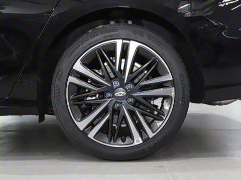 2025�� 2.0T DCT ������