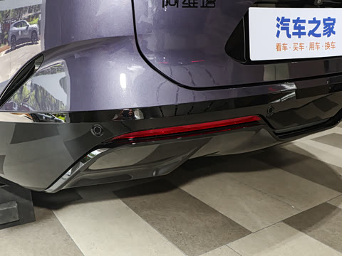 2025�� �Ŀ� Max�����