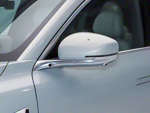 2025�� ����Ultra+ �߶���