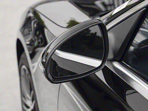 2025�� �Ŀ� C 260 L