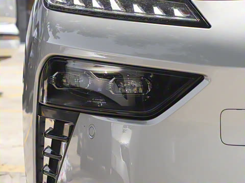 2025�� ���� 650ProѲ����