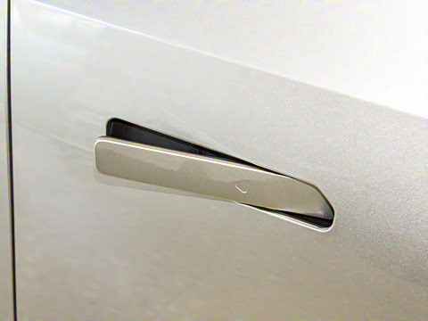 2022�� 620km Z���� 160kW 76.8kWh