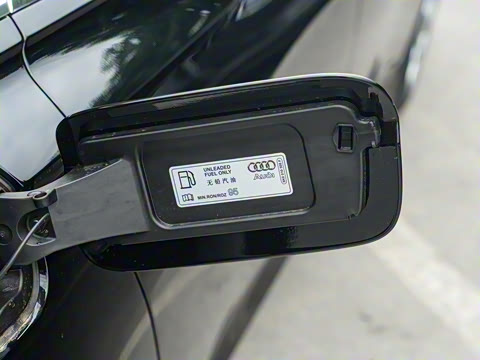 2023�� �Ŀ� 40 TFSI ����������