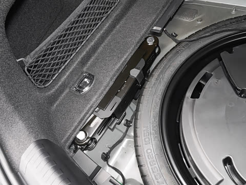 2023�� �Ŀ� 40 TFSI ����������