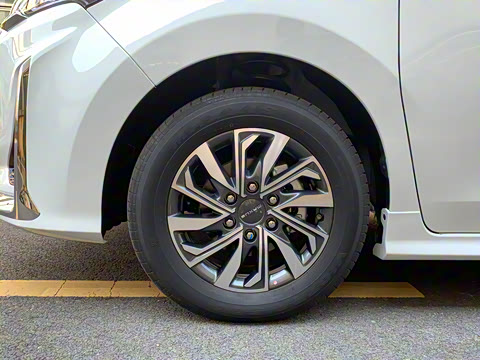 2022�� 2.0T ����ʿ �˼Ұ�