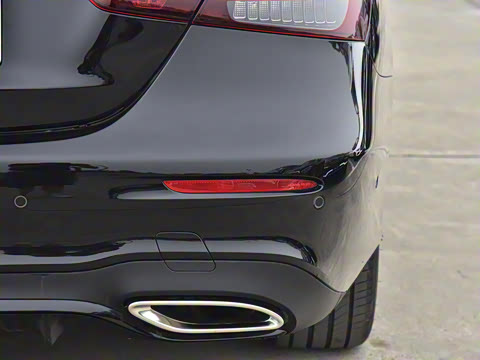 2022�� E 260 ʱ�����˶���