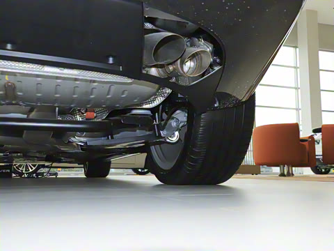 2024�� 4.4 V8 SV���ٴ����ӳ��� 4��