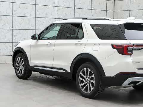 2025�� 2.3T EcoBoost ������Խ�� 5��