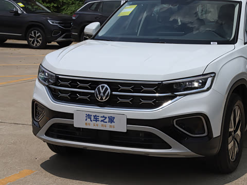 2025�� �Ŀ� ������ 300TSI