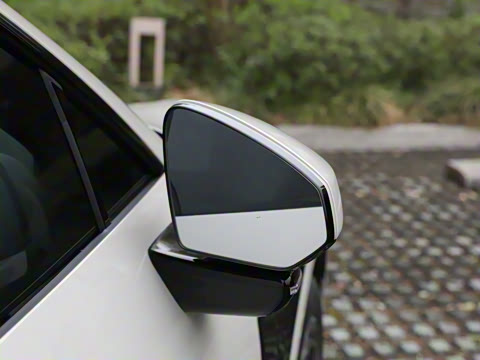 2025�� �����������Ǽݰ� 100kWh