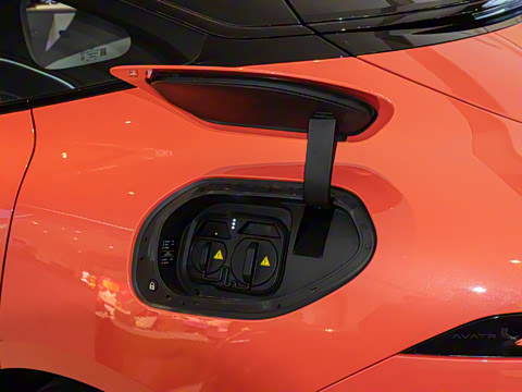 2025�� Max���̰�