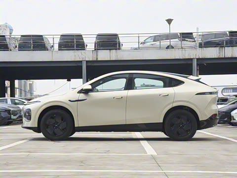 2025�� 625 ������ Max �Ƽ���