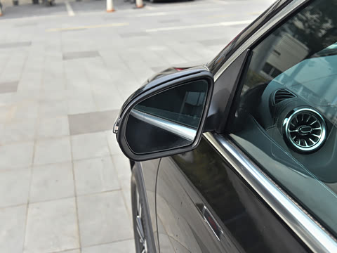 2022�� �Ŀ� GLA 200