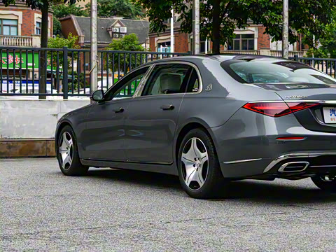 2025�� �Ŀ� S 480 4MATIC